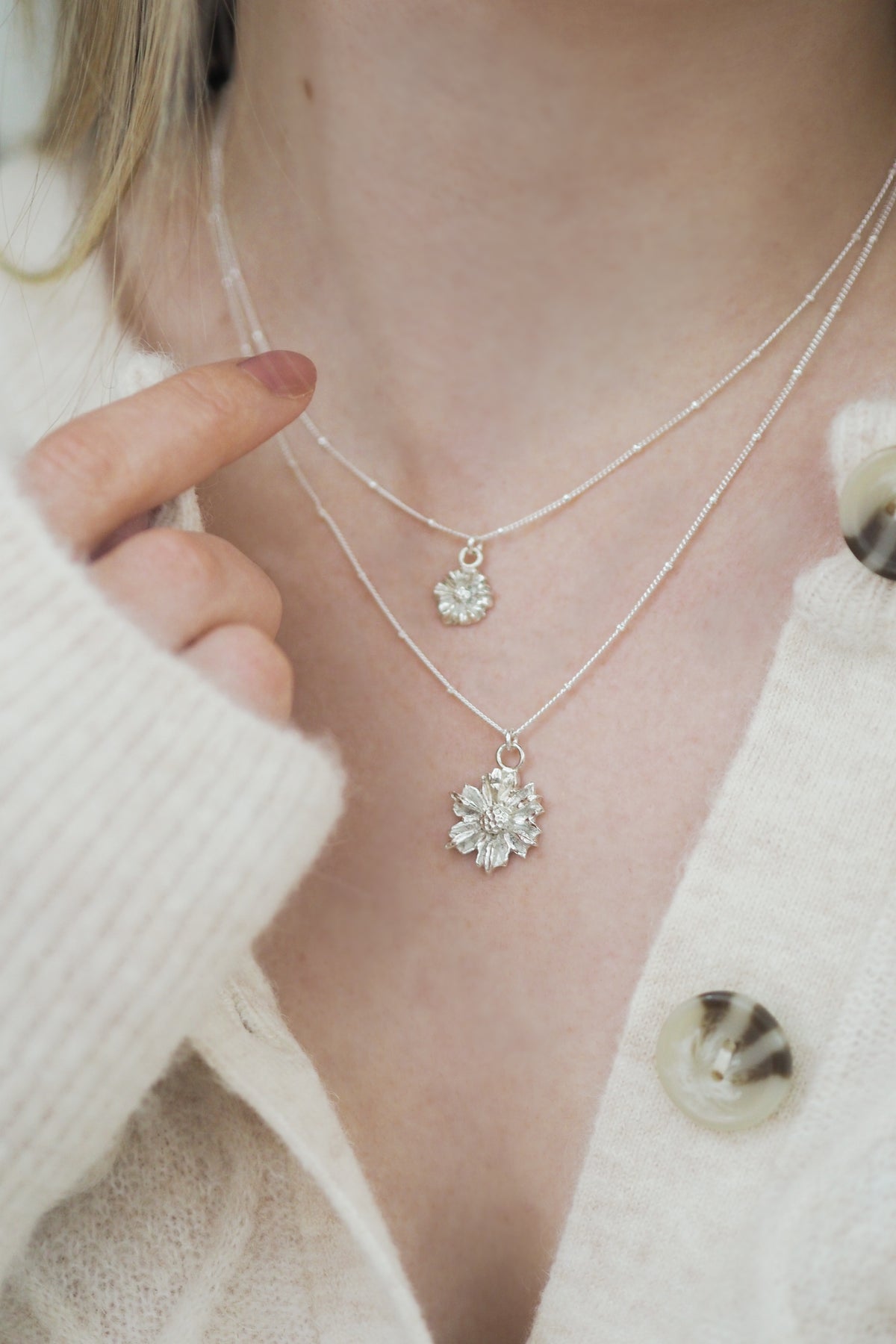 Daisy Chain Necklace