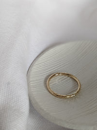 9ct Gold Hammered Band